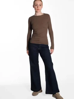 Alexa Long Sleeve Tee - Crocodile