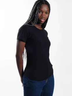 Any2 Scoop Neck T-shirt - Black