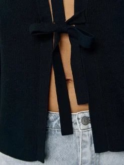 OBJUlla Short-Sleeved Knitted Cardigan - Black