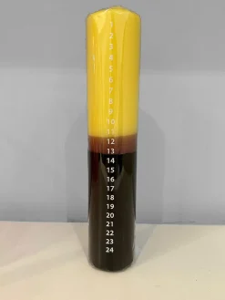Silu Calendar Pillar Candle - Strong